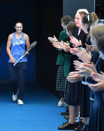 ASHLEIGH BARTY WELCOME HOME CEREMONY, French Open winner and world number one tennis player Ashleigh Barty (left) is seen being welcomed home at Pat Rafter Arena in Brisbane, Thursday, July 25, 2019. Queensland Premier Annastacia Palaszczuk and 70 junior tennis players officially welcomed home Ashleigh Barty to Australia after her recent French Open win. ( NO ARCHIVING, EDITORIAL USE ONLY, NO USE IN BOOKS WITHOUT CONSENT Brisbane QUEENSLAND AUSTRALIA  Copyright: xDARRENxENGLANDx 20190725001410443146
