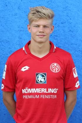 LUIS KERSTHOLD 1. FSV MAINZ 05 II FUSSBALL, GER, REGIONALLIGA SUEDWEST, PORTRAETTERMIN 2019 2020, 