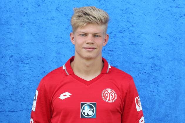 LUIS KERSTHOLD 1. FSV MAINZ 05 II FUSSBALL, GER, REGIONALLIGA SUEDWEST, PORTRAETTERMIN 2019 2020, 
