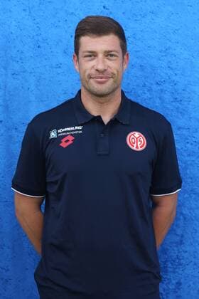DR. JOCHEN WOLLSTAEDTER MANNSCHAFTSARZT 1. FSV MAINZ 05 II FUSSBALL, GER, REGIONALLIGA SUEDWEST, PORTRAETTERMIN 2019 2020, 