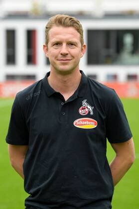Köln, Geißbockheim, 16 07 2019 Goalkeeper coach Dennis Fabian at the team photo of the womens team of 1 FC Köln season 2019 20 on Tuesday, 16 July 2019 at Geißbockheim, Köln Team photo 1 FC Köln season 2019 20