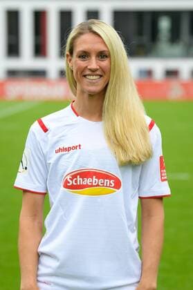Cologne, Geißbockheim, 16 07 2019 Nina Windmüller at the team photo of the womens team of 1 FC Cologne Season 2019 20 on Tuesday 16 July 2019 at Geißbockheim, Cologne Team photo 1 FC Cologne Season 2019 20
