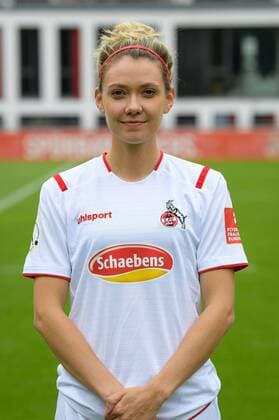 Köln, Geißbockheim, 16 07 2019 Theresa Gosch at the team photo of the womens team of 1 FC Köln Saison 2019 20 on Tuesday, 16 July 2019 at Geißbockheim, Köln Team photo 1 FC Köln Saison 2019 20