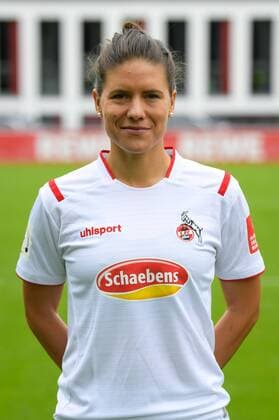 Cologne, Geißbockheim, 16 07 2019 Lucia Ondrusova at the team photo of the womens team of 1 FC Cologne Season 2019 20 on Tuesday 16 July 2019 at Geißbockheim, Cologne Team photo 1 FC Cologne Season 2019 20