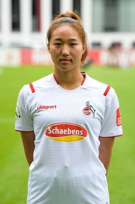 Köln, Geißbockheim, 16 07 2019 Seohui Sim at the team photo of the womens team of 1 FC Köln Saison 2019 20 on Tuesday, 16 July 2019 at Geißbockheim, Köln Team photo 1 FC Köln Saison 2019 20