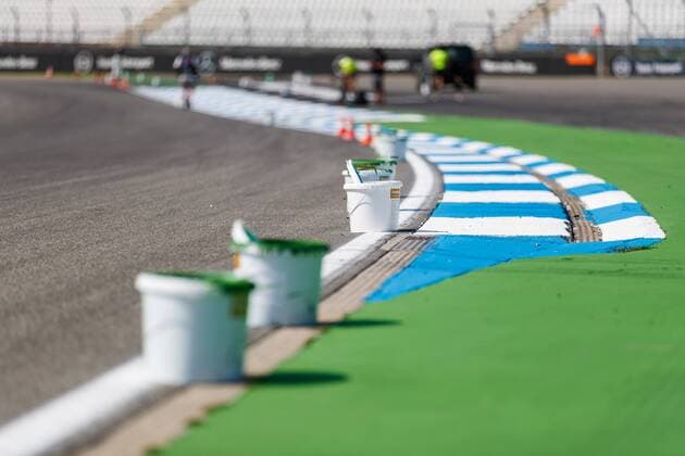 the last works on the track are in full swing, Mercedes Benz Grand Prix of Germany 2019, Motorsport, Formula 1, 25 07 2019, Mercedes Benz Grand Prix of Germany 2019, Motorsport, Formula 1, 25 07 2019 Hockenheim Copyright: xEIBNER AlexanderxNeisx EP_ANS