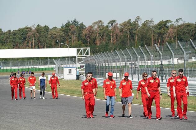 Hockenheim, Germany, 25 07 2019, Formula 1, Formula 1, Germany Grand Prix, Arthur Leclerc and Charles Leclerc MCO 16 , Scuderia Ferrari Mission Winnow go with the engineers over the track, Sebastian Vettel GER 5 , Scuderia Ferrari Mission Winnow goes with his engineers over the track Hockenheim Hockenheim Ring Baden Wuerttemberg Germany eu images 09 506 036395 eu-images-506