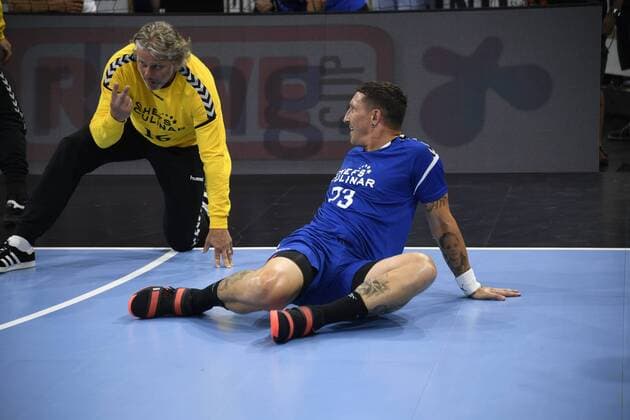 Christian Gaudin left and Stefan Kretzschmar both Team Alfred , Handball, Men, Farewell Match, Coach Alfred Gislason, THW Kiel, 26 07 19 Kiel Sparkassen Arena Schleswig Holstein Germany