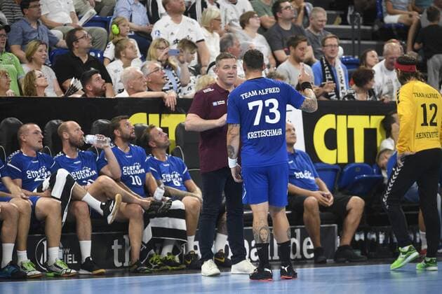 Alfred Gislason with Stefan Kretzschmar Team Alfred , Handball, Men, Farewell Match, Coach Alfred Gislason, THW Kiel, 26 07 19 Kiel Sparkassen Arena Schleswig Holstein Germany