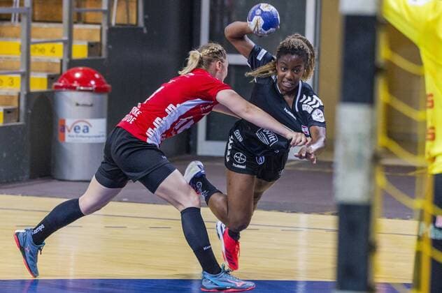 Handball test game TSV Bayer 04 Leverkusen vs Buxtehuder SV 28 23 Impressions of the handball test game TSV Bayer 04 Leverkusen vs Buxtehuder SV 28 23 on 27 7 2019 in Leverkusen, Ostermann Arena, Germany Copyright: xBEAUTIFULxSPORTS RalfxKardesx