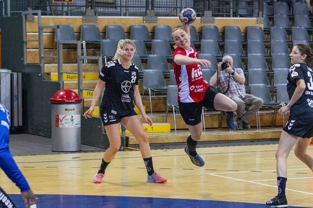 Handball test game TSV Bayer 04 Leverkusen vs Buxtehuder SV 28 23 Impressions of the handball test game TSV Bayer 04 Leverkusen vs Buxtehuder SV 28 23 on 27 7 2019 in Leverkusen, Ostermann Arena, Germany Copyright: xBEAUTIFULxSPORTS RalfxKardesx