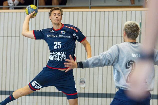 Altensteig, Germany 28 July 2019 2 HBL S Cup 19 20 SG BBM Bietigheim vs FC Porto v li Maximilian Trost SG BBM Bietigheim , Torhueter Thomas Bauer FC Porto Altensteig Eichwaldhalle Baden Württemberg Germany