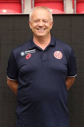WALTER NOTTER ZEUGWART 1. FSV MAINZ 05 FUSSBALL, GER, 1.BL, PORTRAETTERMIN 2019 2020, 