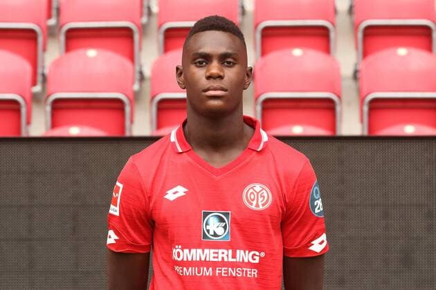 MOUSSA NIAKHATE 1. FSV MAINZ 05 FUSSBALL, GER, 1.BL, PORTRAETTERMIN 2019 2020, 