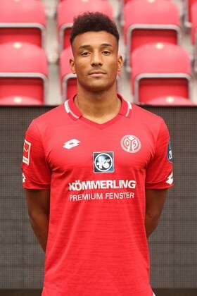 KARIM ONISIWO 1. FSV MAINZ 05 FUSSBALL, GER, 1.BL, PORTRAETTERMIN 2019 2020, 