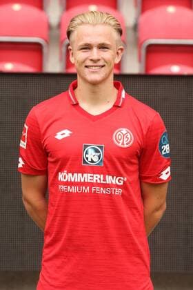 JONATHAN BURKARDT 1. FSV MAINZ 05 FUSSBALL, GER, 1.BL, PORTRAETTERMIN 2019 2020, 