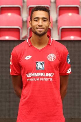 CYRILL AKONO 1. FSV MAINZ 05 FUSSBALL, GER, 1.BL, PORTRAETTERMIN 2019 2020, 