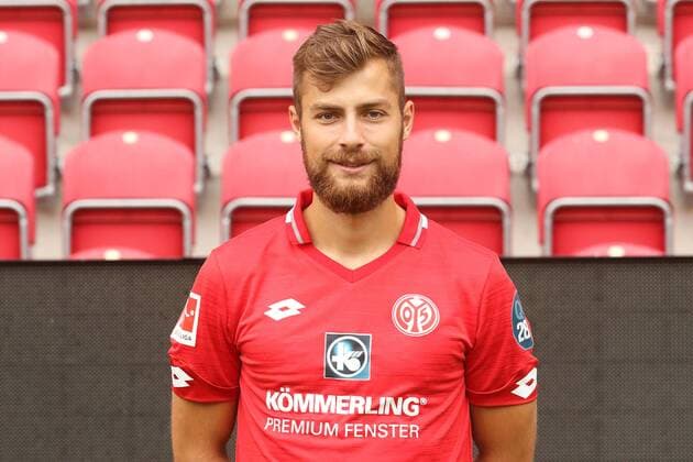 ALEXANDER HACK 1. FSV MAINZ 05 FUSSBALL, GER, 1.BL, PORTRAETTERMIN 2019 2020, 