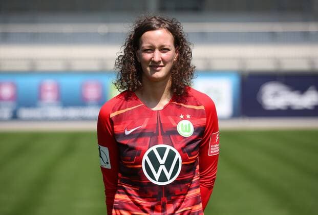 VfL Wolfsburg Photo session, Women Wolfsburg, Germany 30 07 2019, FOßBALL VfL Wolfsburg, Allianz Womens Bundesliga, 2019 season 20 Photo session, Team photo goalie Almuth Schult VfL Wolfsburg Wolfsburg
