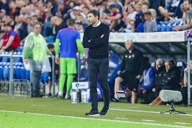 Football Champions League qualification round 2 19 20 FC Basel 1893 vs PSV Eindhoven 30 07 2019 Mark van Bommel PSV Eindhoven coach , at the Football Champions League match qualification round 2 between FC Basel 1893 and PSV Eindhoven, on Tuesday, 30 July 2019 Sankt Jakob Park in Basel Switzerland Copyright: xBEAUTIFULxSPORTS G.xHubbsx