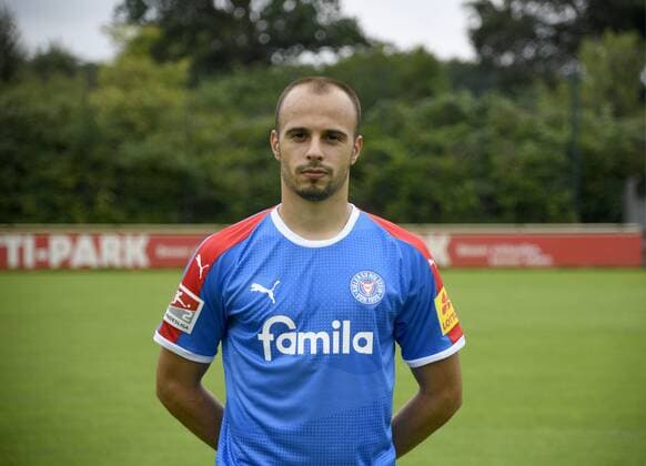 Darko Todorovic Holstein Kiel 2 BL, portrait date 2019 2020, football, men, 31 07 19 Kiel NLZ Projendorf Kiel Germany