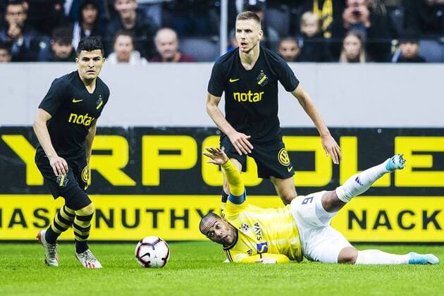 190731 Karol Mets and Tarik Elyounoussi of AIK and Marcos Tavares of Maribor during the UEFA Champions League qualifying match between AIK and Maribor on July 31, 2019 in Stockholm Photo Jesper Zerman BILDBYRAN Cop 234 Fotboll Football UEFA Champions League 2019 2020 Champions League qualification CL AIK Maribor,  Copyright: JESPERxZERMAN BB190731JZ028