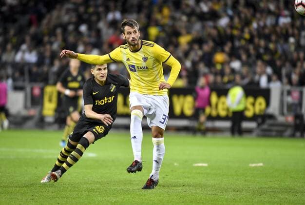 AIK s Tarik Elyounoussi L and Maribor s Sasa Ivkovic fight for the ball during the UEFA Champions League second qualifying round leg 2 soccer match between AIK and NK Maribor Slovenia at Friends Arena in Stockholm, Sweden, on July 31,2019 Stockholm SWEDEN SOCCER x11880x,  Copyright: xNainaxHelenxJama TTx KVAL CHAMPIONS LEAGUE AIK-MARIBOR