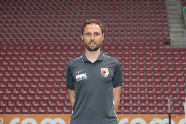 Daniel Müller Reha and athletic coach FC Augsburg 1907 1 BL, portrait date 2019 2020,