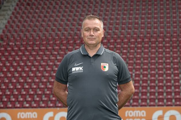 Markus Zeyer Physiotherapist FC Augsburg 1907 1 BL, portrait date 2019 2020,