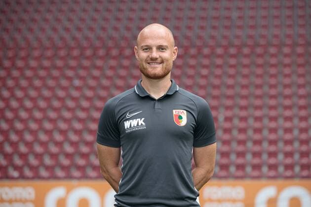Jonas Scheuermann Co Trainer FC Augsburg 1907 1 BL, portrait date 2019 2020,