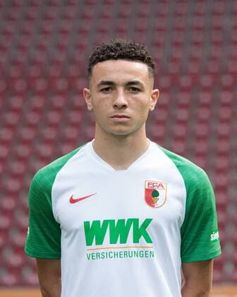 Ruben Vargas FC Augsburg 1907 1 BL, portrait date 2019 2020,