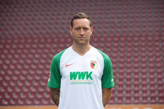 Julian Schieber FC Augsburg 1907 1 BL, portrait date 2019 2020,