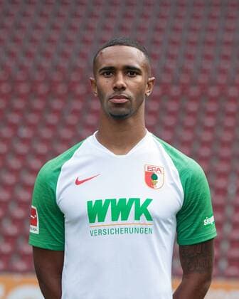 Noah Sarenren Bazee FC Augsburg 1907 1 BL, portrait date 2019 2020,