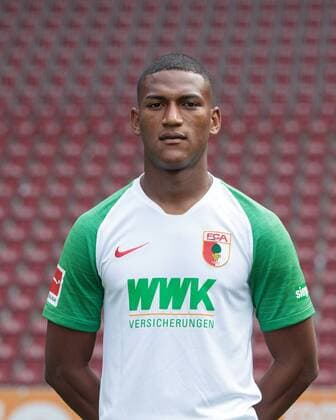 Carlos Gruezo FC Augsburg 1907 1 BL, portrait date 2019 2020,