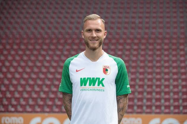 Tim Rieder FC Augsburg 1907 1 BL, portrait date 2019 2020,