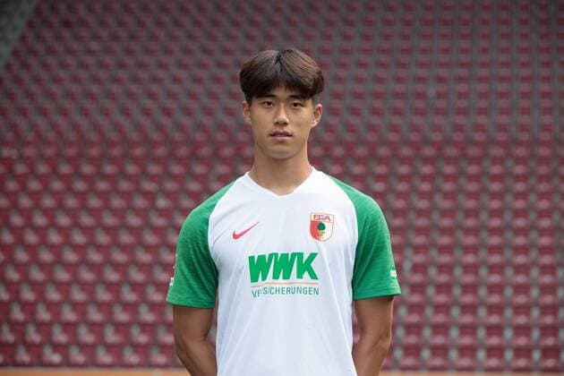 Seong Hoon Cheon FC Augsburg 1907 1 BL, portrait date 2019 2020,