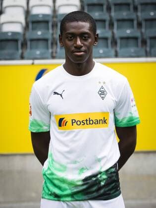Mönchengladbach, 01 08 2019 Mamadou Doucoure BMG Portrait date 2019 2020 Borussia Mönchengladbach