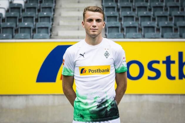 Mönchengladbach, 01 08 2019 Jordan Louis Beyer BMG Portrait date 2019 2020 Borussia Mönchengladbach