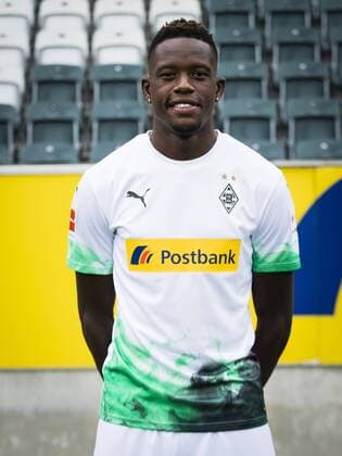Mönchengladbach, 01 08 2019 Denis Zakaria BMG Portrait date 2019 2020 Borussia Mönchengladbach