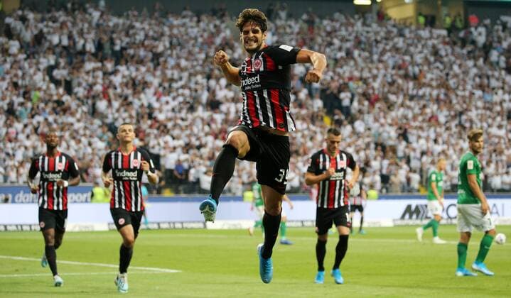 Bilder des Jahres 2019, Sport 08 August Sport Themen der Woche KW31 Sport Bilder des Tages 1-0 durch Goncalo Paciencia (39, Eintracht Frankfurt) gegen Matvei Igonen (32, Goalkeeper, Tallinn), , torjubel, UEFA Europa League, Eintracht Frankfurt - FC Flora Tallinn, Qualifikation 2. Runde Rückspiel, Second qualifying round , 2nd leg, 01 08 2019, ZmdZ, ** Gemäß den Vorgaben der UEFA ist es untersagt, in dem Stadion und oder vom Spiel angefertigte Fotoaufnahmen in Form von Sequenzbildern und oder videoähnlichen Fotostrecken zu verwerten bzw. verwerten zu lassen. UEFA regulations prohibit any use of photographs as image sequences and or quasi-video. ** Eintracht Frankfurt - FC Flora Tallin *** 1 0 by Goncalo Paciencia 39, Eintracht Frankfurt vs. Matvei Igonen 32, Goalkeeper, Tallinn , , torjubel, UEFA Europa League, Eintracht Frankfurt FC Flora Tallinn, qualification 2 round return match, Second qualifying round , 2nd leg, 01 08 2019, ZmdZ, According to UEFA rules it is forbidden, to use or have used photographs taken in the stadium and or the match in the form of sequence images and or video-like photo series UEFA regulations prohibit any use of photographs as image sequences and or quasi video Eintracht Frankfurt FC Flora Tallin