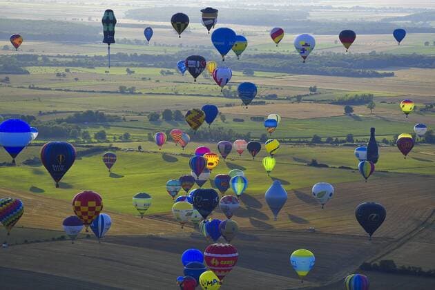 Bilder des Jahres 2019, Sport 08 August Sport Themen der Woche KW31 Mondial Air Ballon 2019 Chambley NEWS : Grand Est Mondial Air Ballons - Chambley - 02 08 2019 MAO Panoramic 