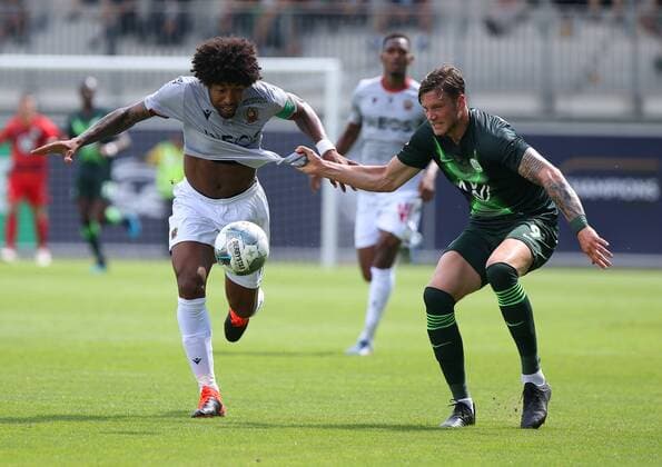 VfL vs. Nice, Test match Wolfsburg, 03 08 2019, FOßBALL VfL Wolfsburg vs. OGC Nice, Test match, 2019 season 20 Dante OGC Nice , Wout Weghorst VfL Wolfsburg Wolfsburg Wolfsburg