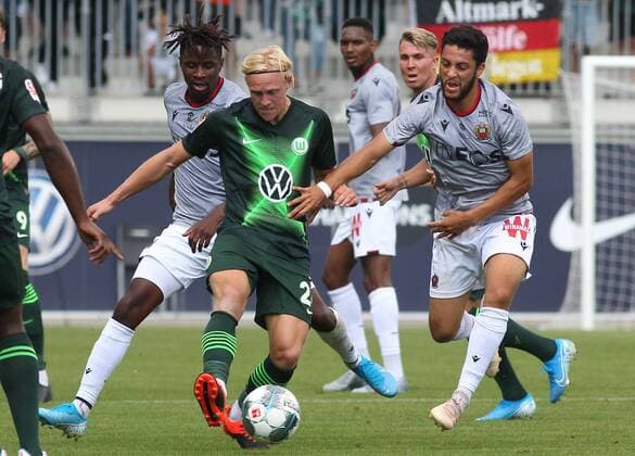 VfL vs. Nice football, season 2019 2020, Bundesliga, VfL Wolfsburg, friendly match, VfL Wolfsburg vs. OGC Nice, picture shows Xaver Schlager VfL, 24 Wolfsburg