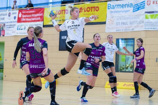 Wittlich, Germany 02 August 2019 Tournament Handball Cup 2019 TuS Metzingen vs SG BBM Bietigheim v li Dorina Korsos Metzingen , Maren Nyland Aardahl Bietigheim , Marlene Zapf Metzingen , Maura Visser Bietigheim Wittlich Eventum Rheinland Pfalz Germany