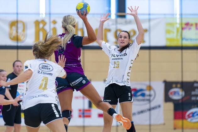 Wittlich, Germany 02 August 2019 Tournament Handball Cup 2019 TuS Metzingen vs SG BBM Bietigheim Simone Petersen Metzingen at litter, Leonie Patorra Bietigheim Wittlich Eventum Rheinland Pfalz Germany