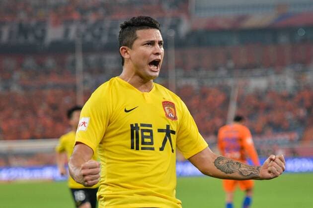 Brazilian football player Elkeson de Oliveira Cardoso, or simply Elkeson, of Guangzhou Evergrande Taobao F.C. celebrates a goal during the 21st round of Chinese Football Association Super League (CSL) against Shandong Luneng Taishan in Jinan city, east China™s Shandong province, 3 August 2019. Shandong Luneng Taishan was slashed by Guangzhou Evergrande Taobao with a 0-3 at the 21st round of Chinese Football Association Super League (CSL) in Jinan city, east China™s Shandong province, 3 August 2019. Shandong Luneng Taishan slashed by Guangzhou Evergrande Taobao at 21st round match of CSL  724020190718066761