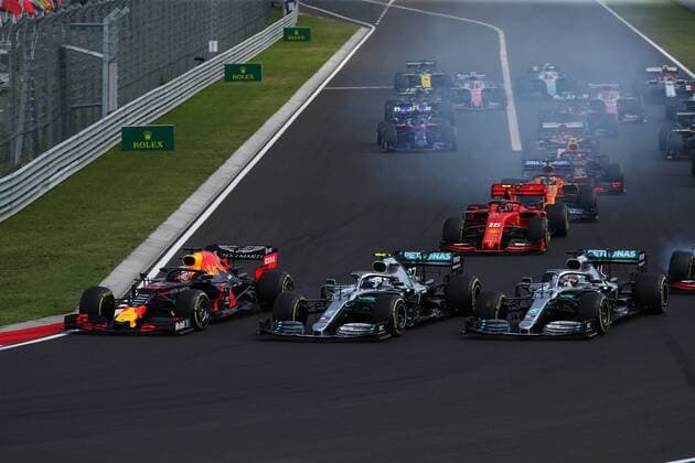 33 Max Verstappen Aston Martin Red Bull Racing Honda. Hungarian GP, Budapest 2-4 August 2019 battle at the first corner  Copyright: xFedericoxBasilex xIPAx xIPAx xFedericoxBasilex 0