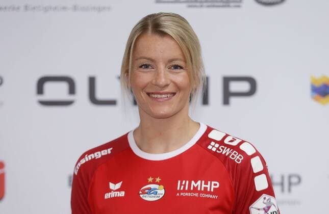 Stuttgart , Handball photo opportunity SG BBM Bietigheim , Antje Lauenroth