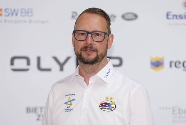 Stuttgart , Handball photo opportunity SG BBM Bietigheim , coach Martin Albertsen