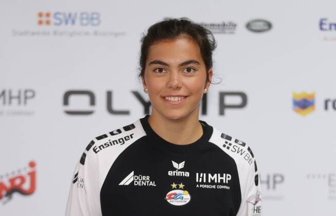 Stuttgart , Handball photo opportunity SG BBM Bietigheim , Joelle Arno